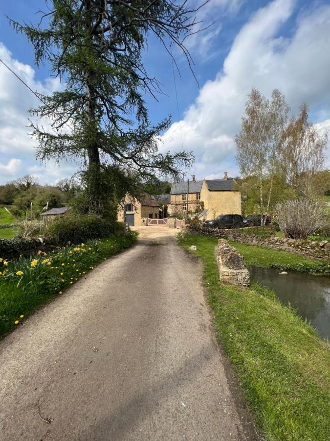 Luxury Country Cottage With A View Enstone Экстерьер фото