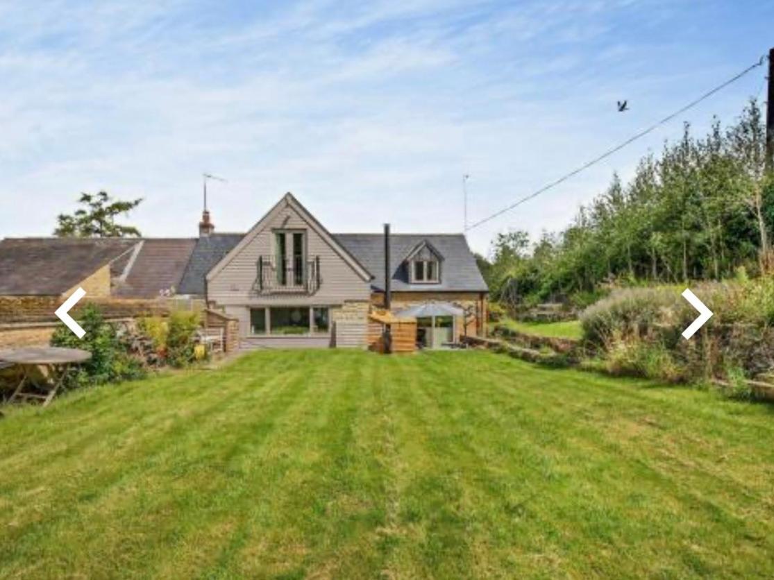 Luxury Country Cottage With A View Enstone Экстерьер фото